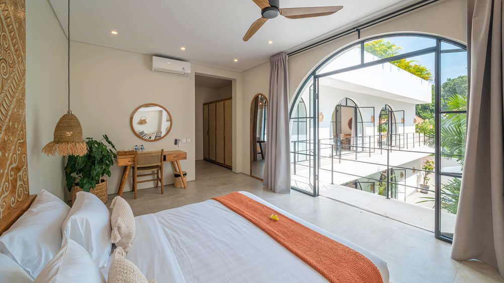 Villa Unna - Restful bedroom 1